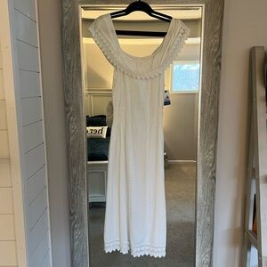 NEW White Maxi—Resort Collection 🌴